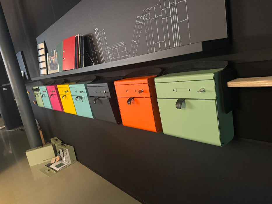 Nowystyl, set ( 8 stuks ) design dropboxen, staal, div. kleuren, 37x15x37 cm