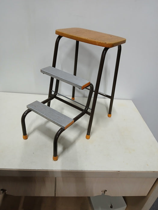 Brabantia vintage trapje/krukje, bruin/oranje, 40 x 27 x 62 cm