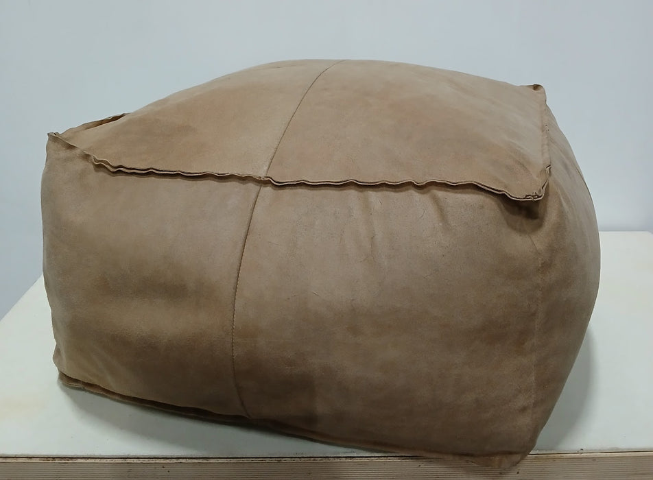 Poef / hocker, cognac eco-leder, 70 x 70 x 40 cm