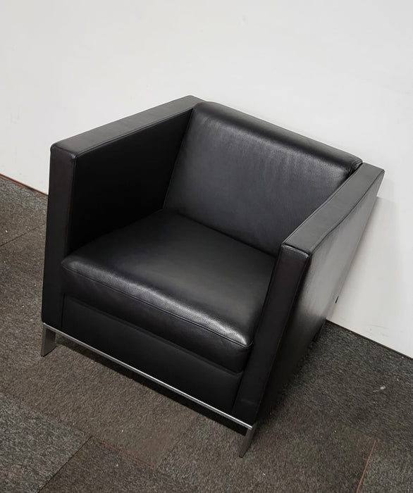 Walter Knoll Foster 500 design fauteuil, zwart leder