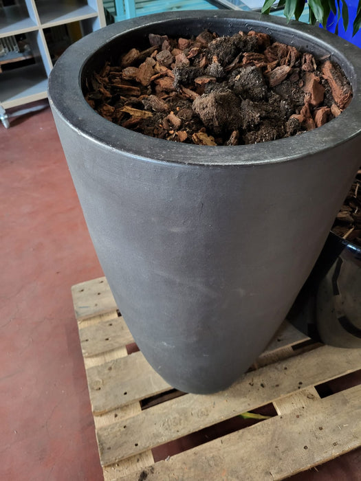 Plantenpot, antraciet keramiek, Dia. x H 46 x 92 cm