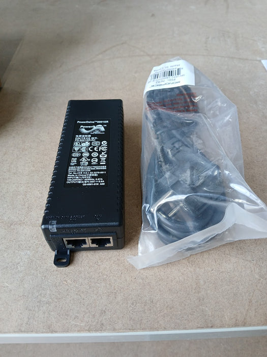 AH-ACC INJ-30W-EU voedingsadapter, zwart, nieuw / ongebruikt