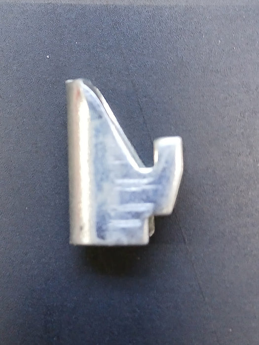 Legbordhaakje voor kast, staal, 21 x 17 mm