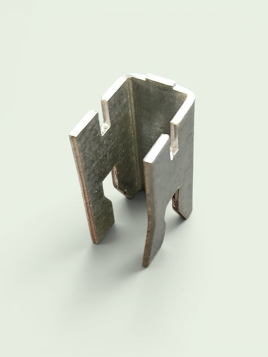 Legbordhaakje voor kast, staal, 21 x 14 mm