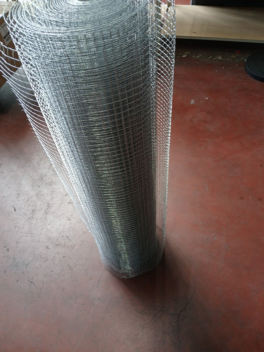 Rol kippengaas, verzinkt, breedte 110 cm Lengte ca. 10 meter