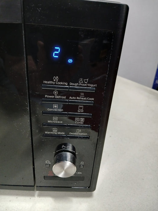 Samsung MC32J7035AK combi-magnetron, zwart