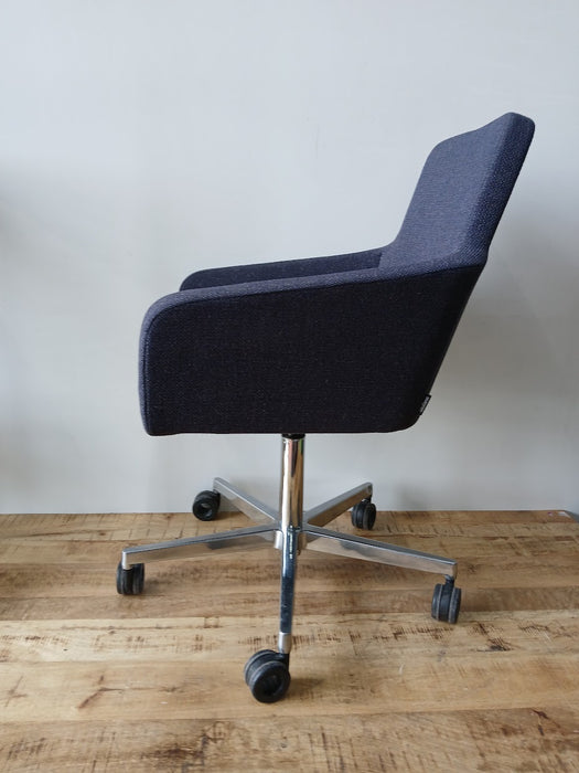 Wagner C-Club fauteuil, blauw stof, BxDxH 67 x 67 x 99 cm