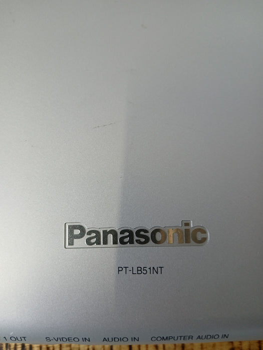 Panasonic PT-LB51NTE beamer, zilver, 30 x 21 x 6 cm