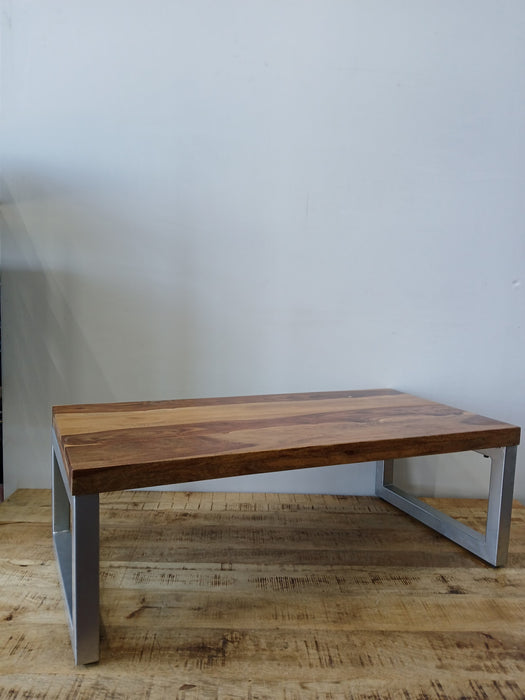 Salontafel, Acaciahout / stalen frame, 100 x 50 x 35 cm