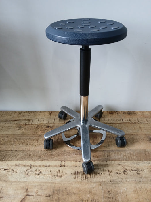 Labkoo Poly 8 200 tabouret / krukje, blauwe zitting
