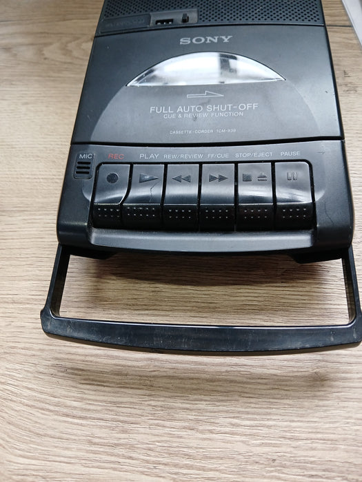 Sony TCM-939 cassetterecorder, zwart