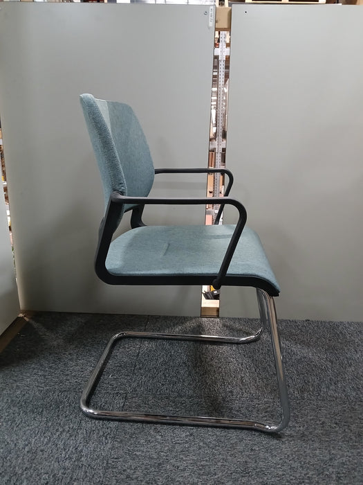 Nowystyl vergaderstoel, blauw, showroommodel