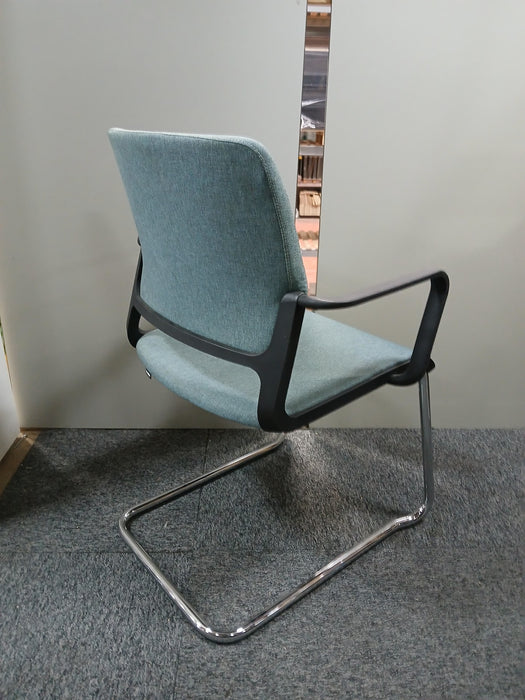 Nowystyl vergaderstoel, blauw, showroommodel