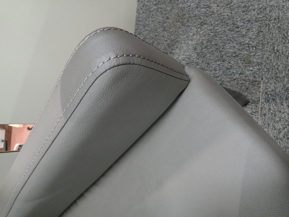 Nowystyl fauteuil, grijs leder/bruin, zitd. 45, zith. 49 cm
