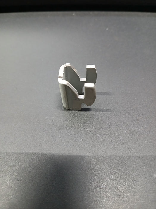 Legbordhaakje voor kast, staal, 22 x 16 x 16 x 10 mm