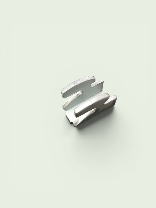 Legbordhaakje voor kast, staal, 22 x 16 x 16 x 10 mm