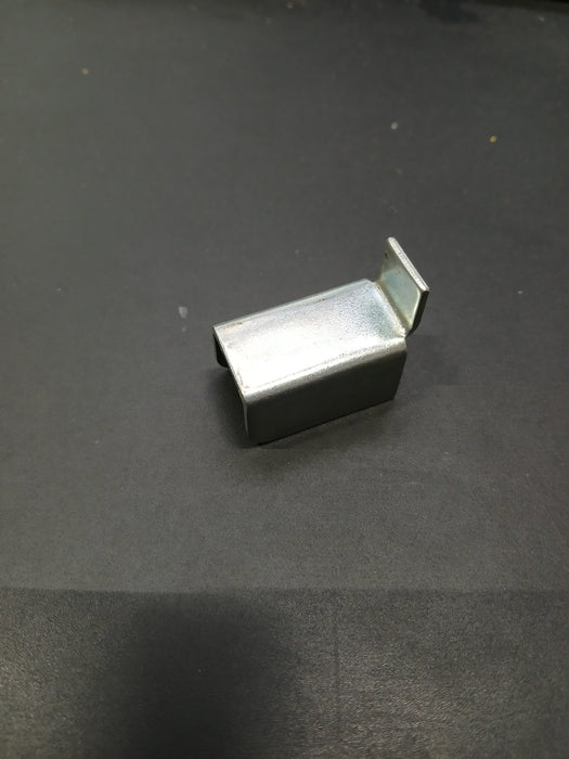 Legbordhaakje voor kast, staal, 17 x 33 x 28 mm