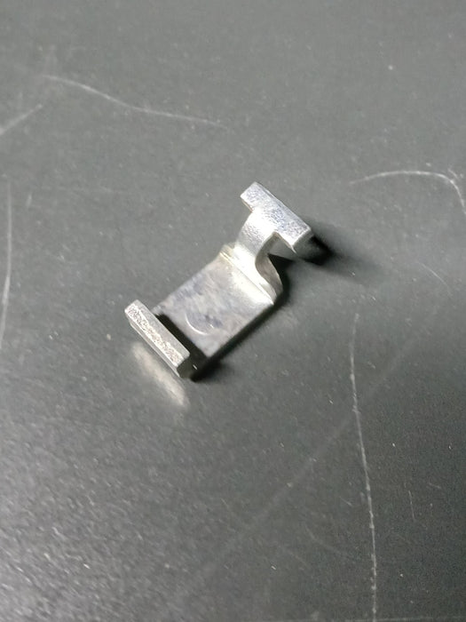 Legbordhaakje voor kast, staal, 14 x 25 x 10 mm