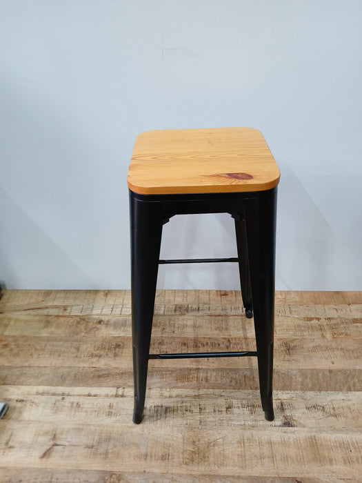 Tolix barkruk, zwart staal / hout, B x D x H 43 x 43 x 75 cm