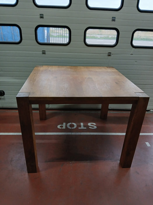 Ylifanti bartafel, massief hout, 140 x 140 x 107 cm