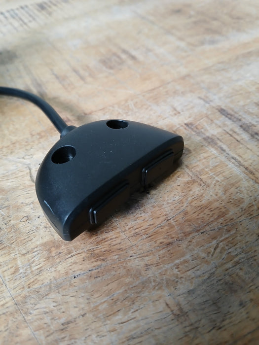 PanasonicTH-65BF1E, 65 inch + Conen Sceta standaard