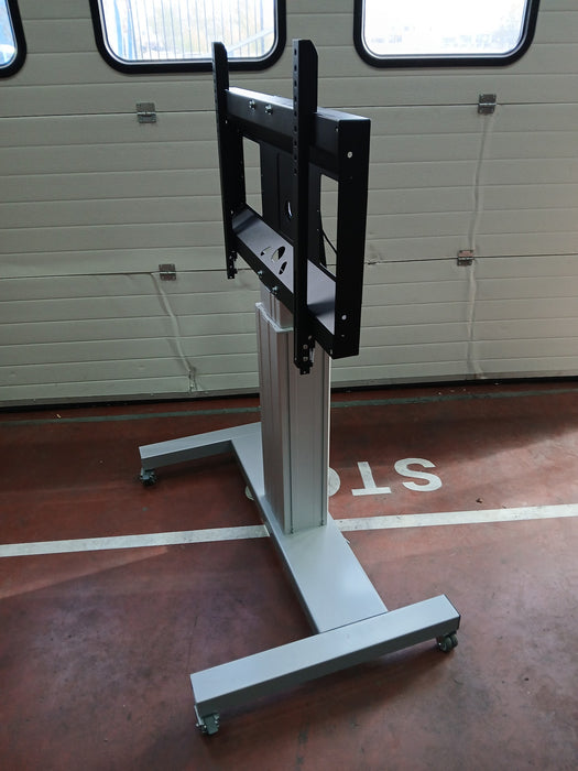 PanasonicTH-65BF1E, 65 inch + Conen Sceta standaard