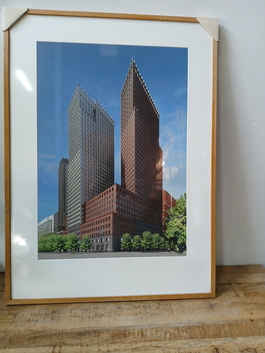 Afbeelding van Ministeries in Den Haag, hout, 80 x 110 cm