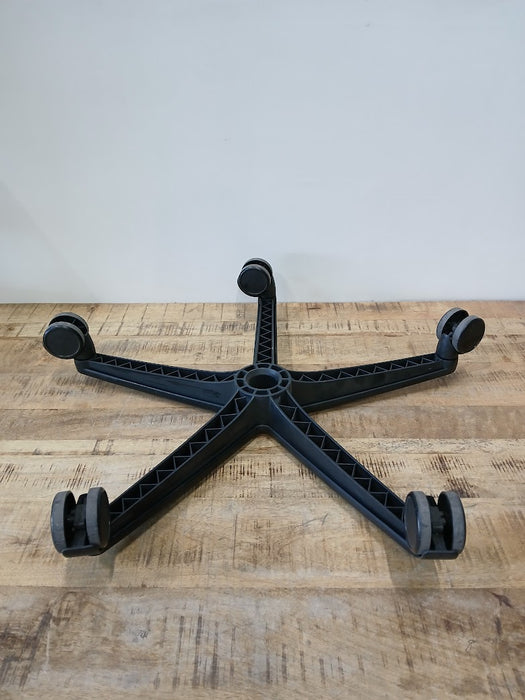 Voetkruis met AWP65 wieltjes Ahrend, zwart