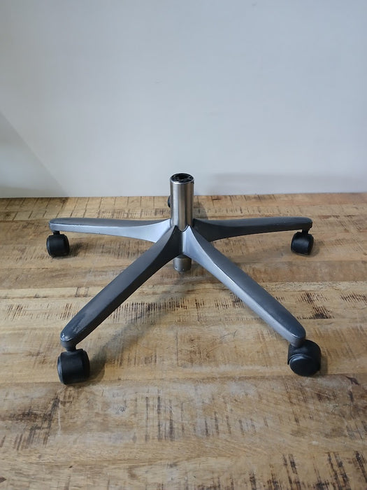 Voetkruis met AWP55 wieltjes Giroflex, Antraciet