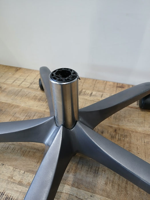 Voetkruis met AWP55 wieltjes Giroflex, Antraciet