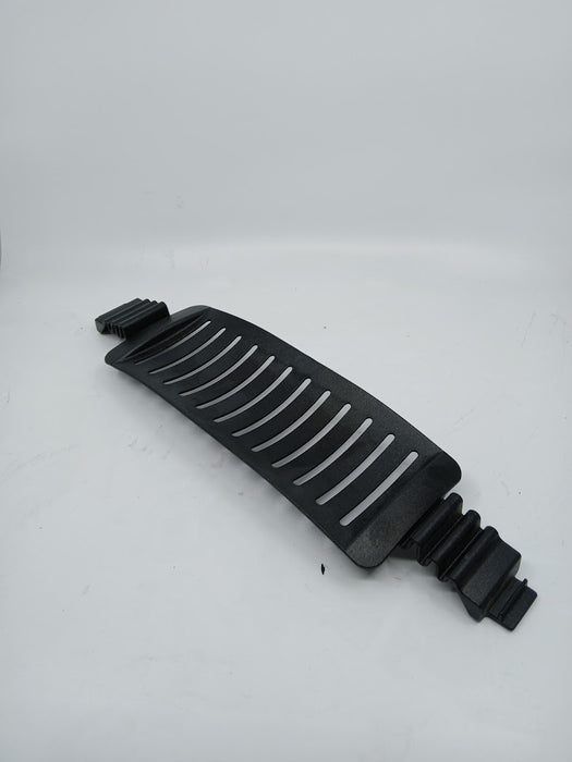 Lendesteun Beta, zwart