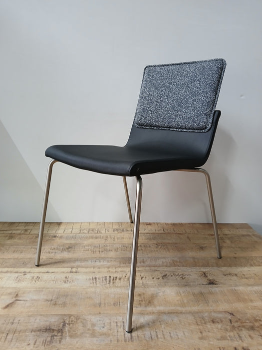 Gispen Triennial Classic vergaderstoel, zwart, 46 x 57 x 83 cm