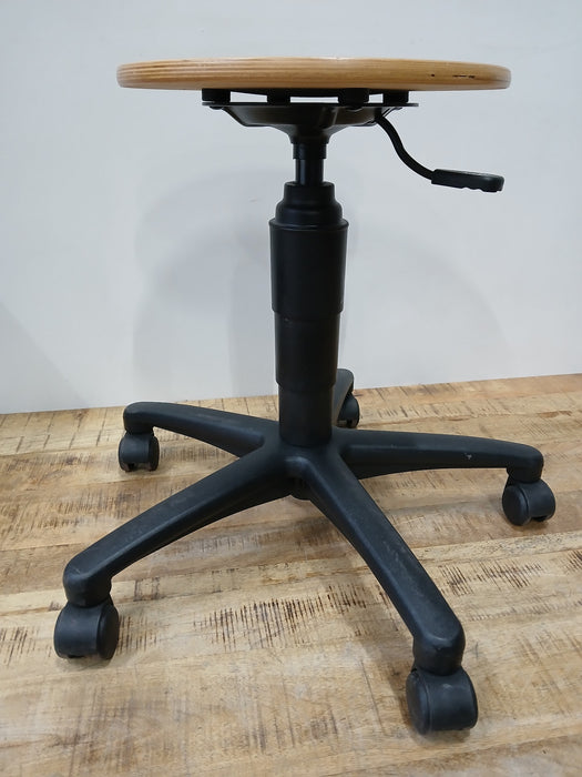 Topstar TEC 60  krukje, hout / metaal, H 39 / 52 cm