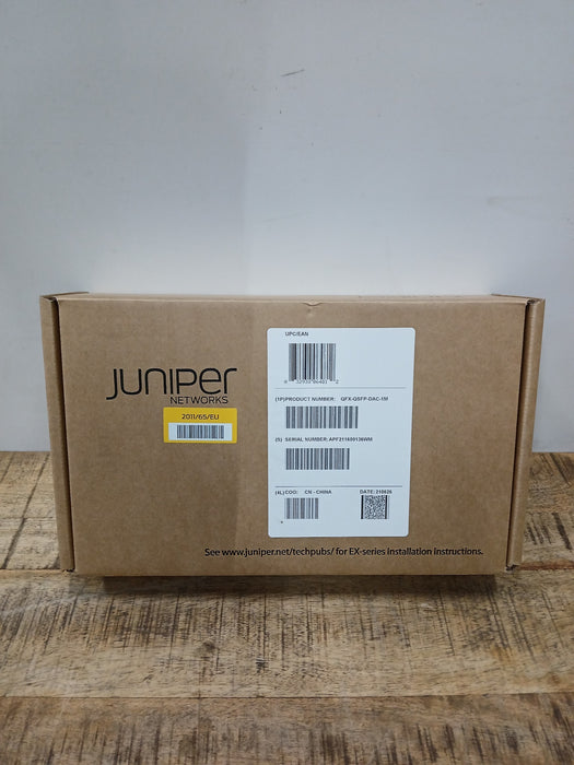 Juniper QFX-QSFP-DAC , ongebruikt in originele verpakking