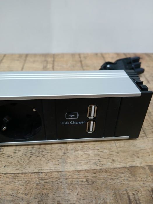 Bachmann Coni 912.0156 stekkerdoos, alu /zwart