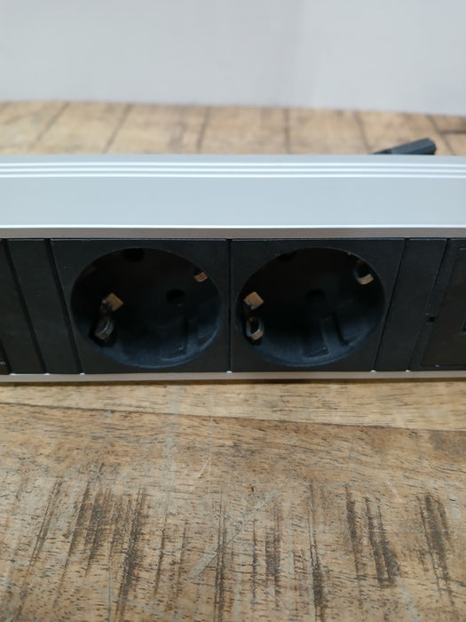 Bachmann Coni 912.003 stekkerdoos, alu /zwart