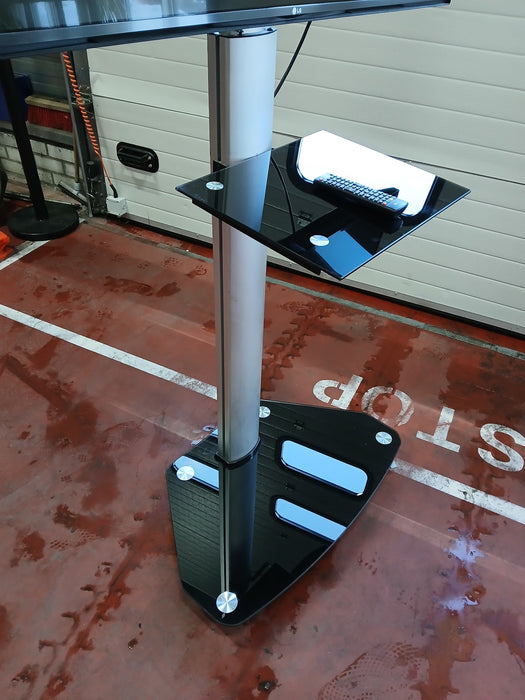 LG 49UF675V tv op standaard, zwart, 49 inch