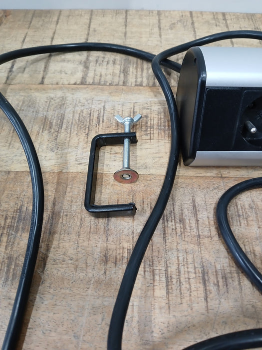 Götessons powerdock, 2x stekker, 2x usb, zwart