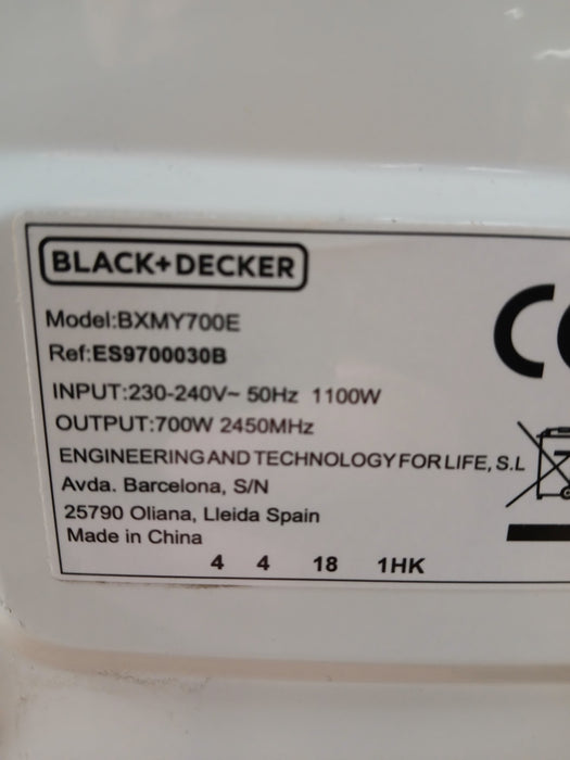 Black & Decker BXMY700E magnetron, wit, 47 x 37 x 27 cm