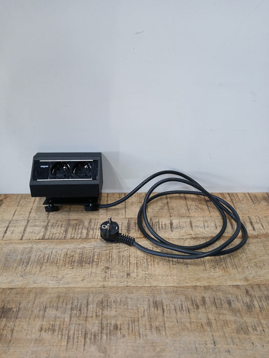 Maxbert Magnat Stick, bureau opbouw stekker, zwart