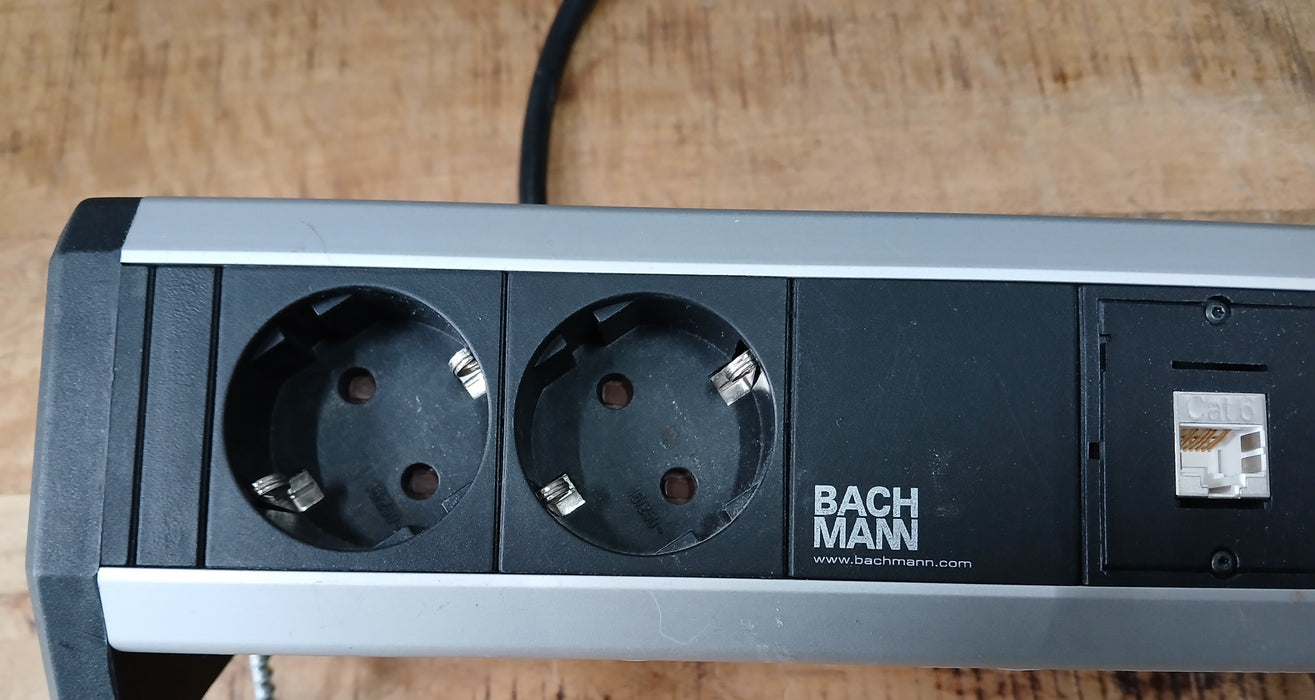 Bachmann 902.1225 opbouw stekkerdoos, alu / zwart