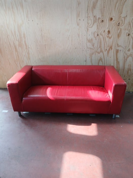 2,5 zitbank, rood leder, 180 x 85 x 66 cm