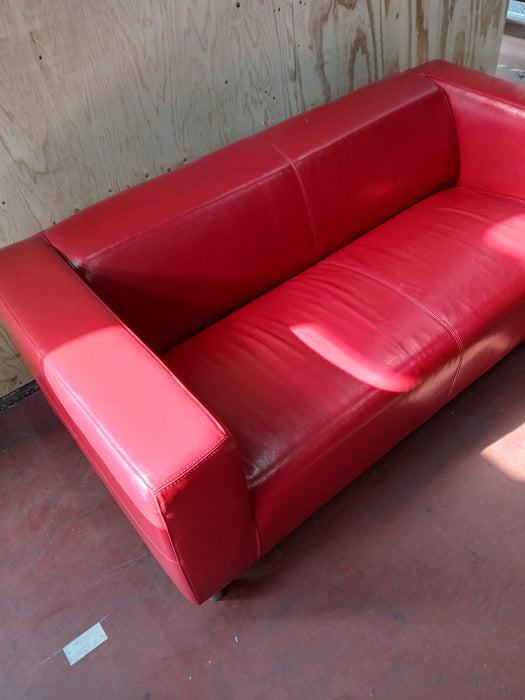 2,5 zitbank, rood leder, 180 x 85 x 66 cm