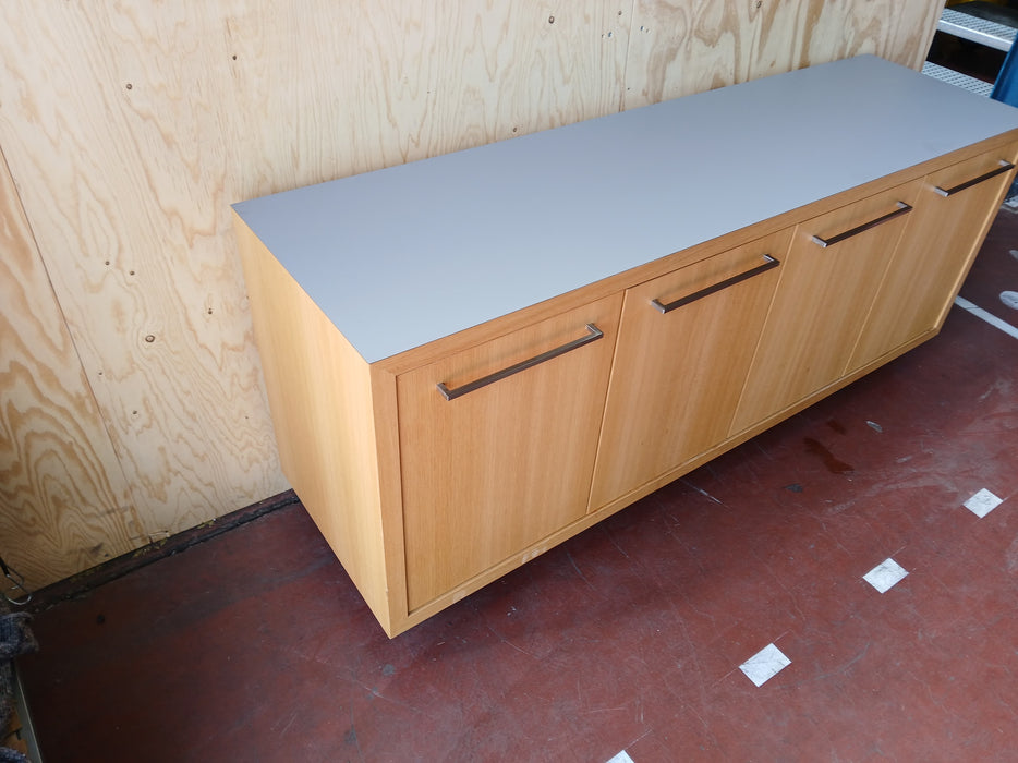 Verrijdbaar dressoir, hout/lichtgrijze top, 180 x 50 x 75 cm