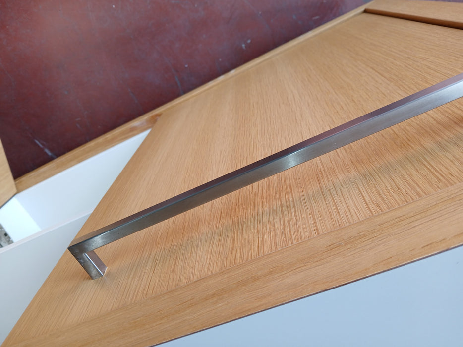 Verrijdbaar dressoir, hout/lichtgrijze top, 180 x 50 x 75 cm