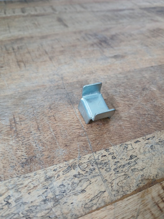Legbordhaakje voor kast, staal, 25 x 25 x 20 mm