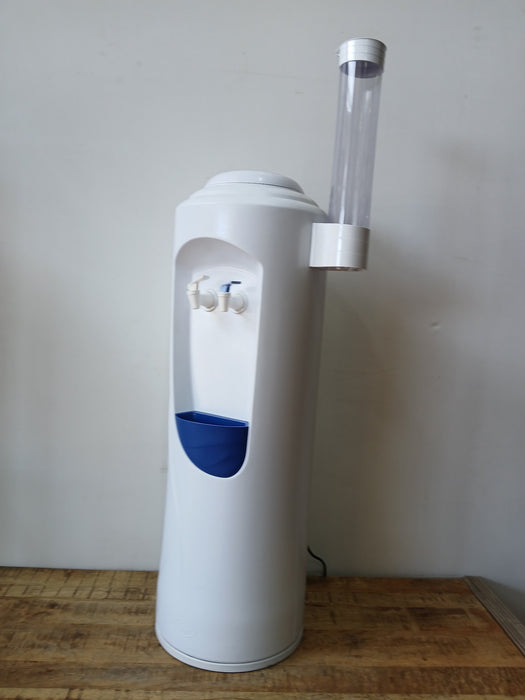 Oasis B1NRKY flessenwaterkoeler, wit, 31 x 33 x 97 cm.