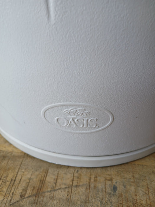 Oasis B1NRKY flessenwaterkoeler, wit, 31 x 33 x 97 cm.