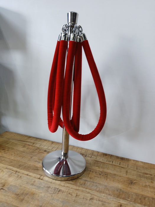 Chique afzetpaal, rood koord, chroom, dia. x H 32 x 96 cm