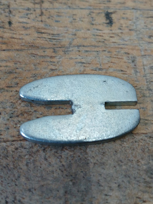 Legbordhaakje voor kast (B5), verzinkt, 25 x 11 mm